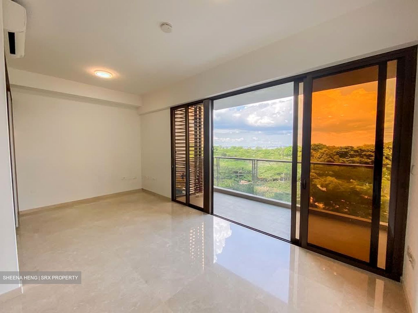 Seaside Residences (D15), Apartment #570195681